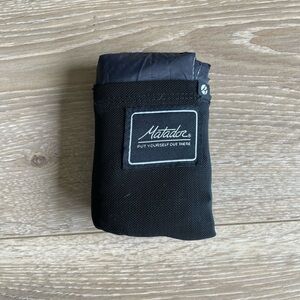 Matador Pocket Blanket (Seats 2-4 adults)